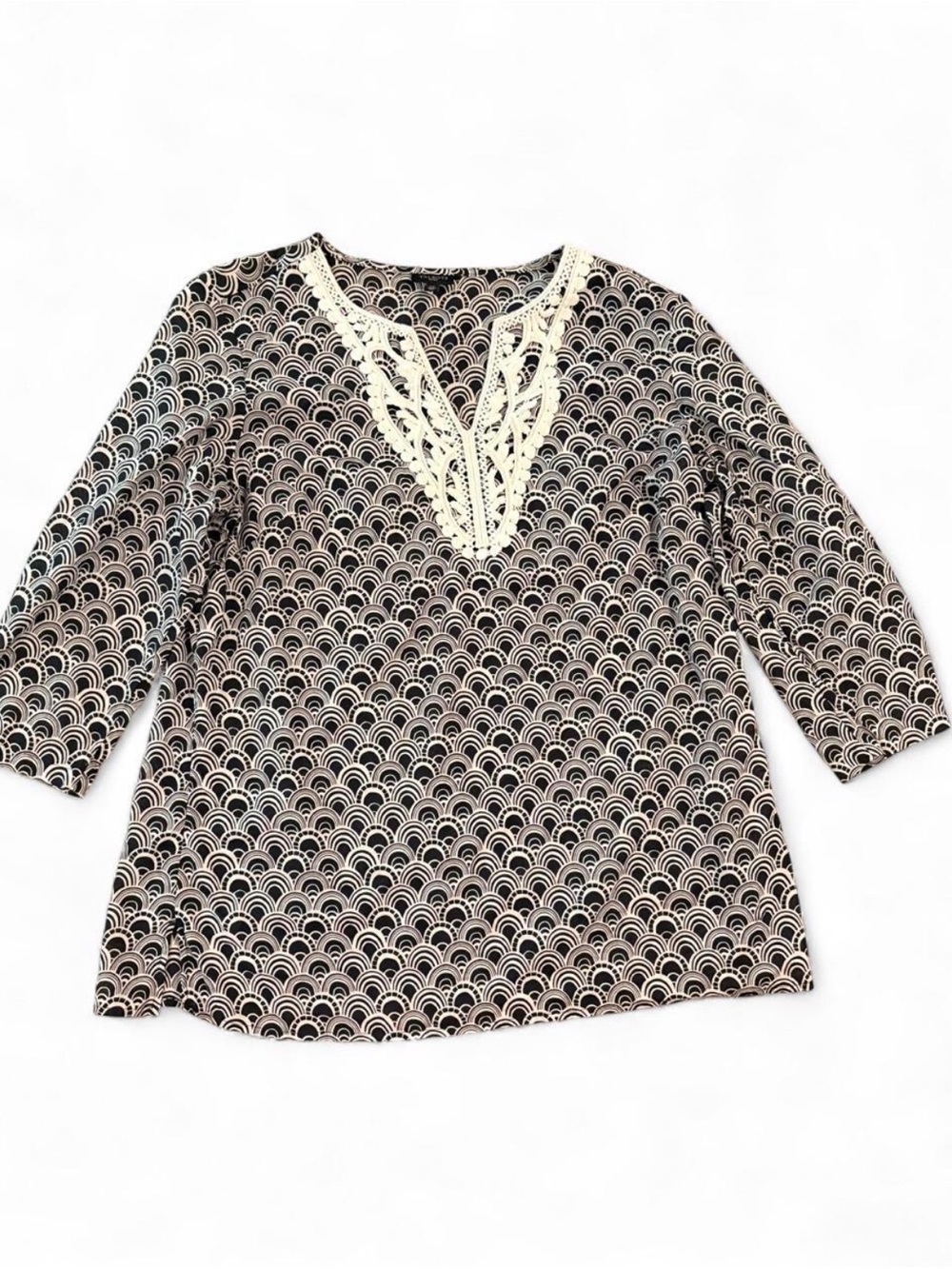 Talbots Petites Large LP Black White Geometric Cotton Tunic Top Crochet Trim